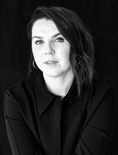 Kate Mildenhall image