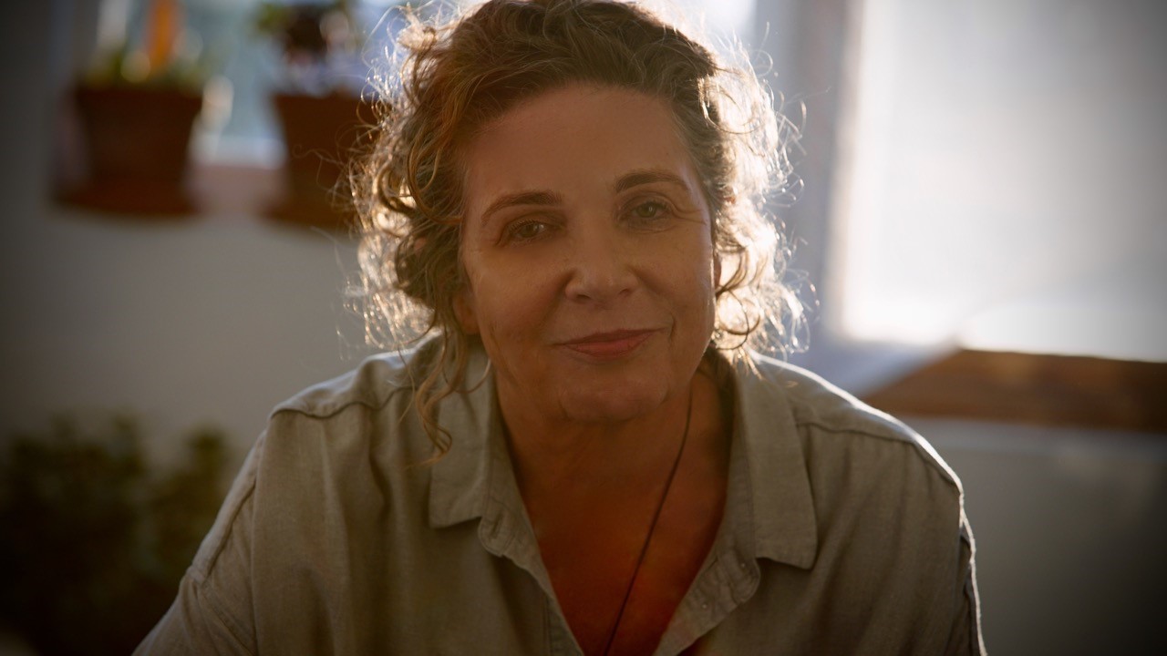 Debbie Whitmont image